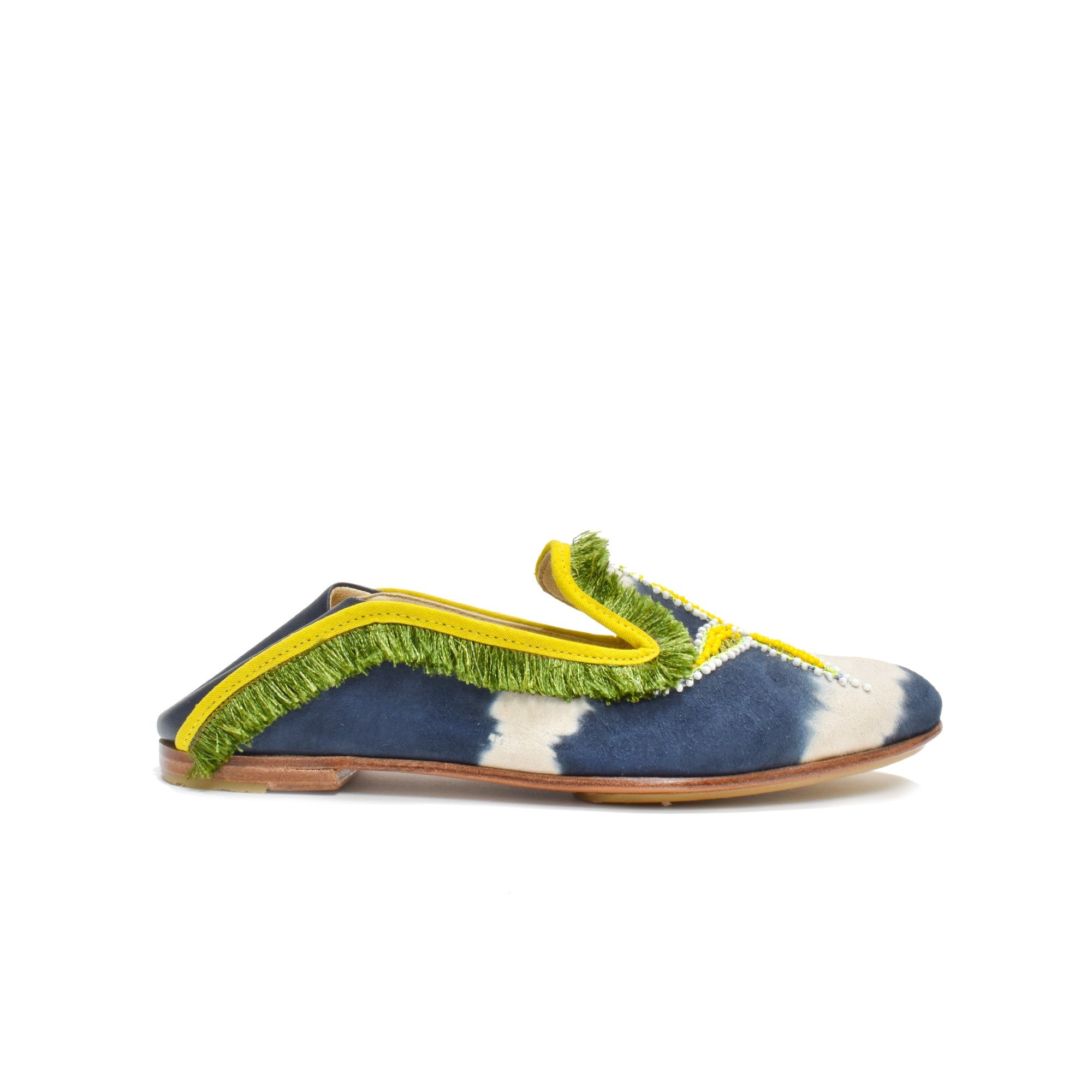 Elegant Mazu Moccasins with hand-beaded starfish embroidery, crafted by artisans from the Silk Route for ultimate comfort.