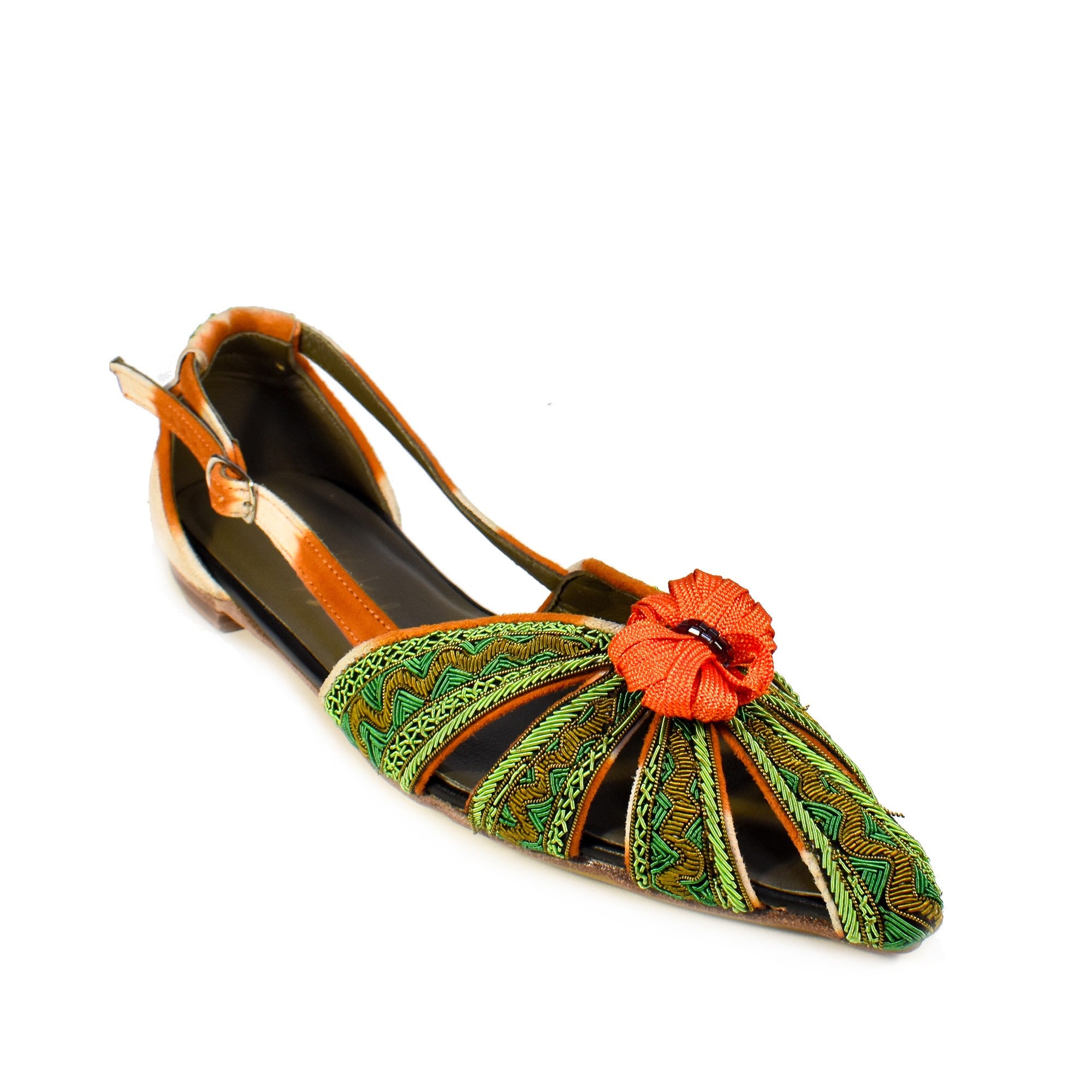 Versatile slingback flat shoe, hand-embroidered and perfect for summer weddings or evening occasions.