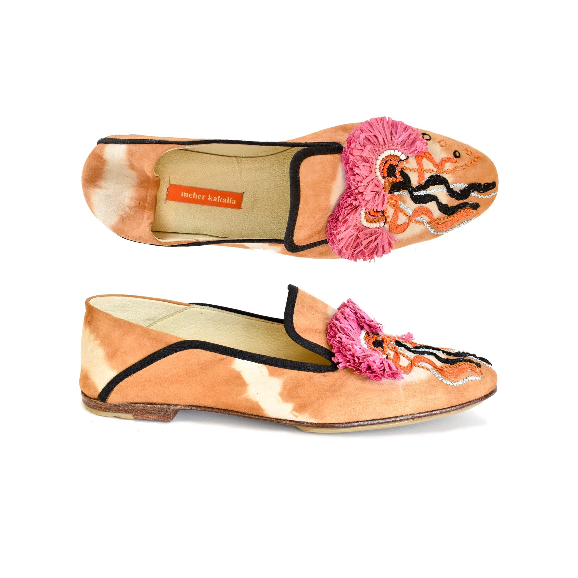 Mocassins RIO en cuir tie-dye et broderie Raffia. Élégants et durables, un choix parfait pour l'été.