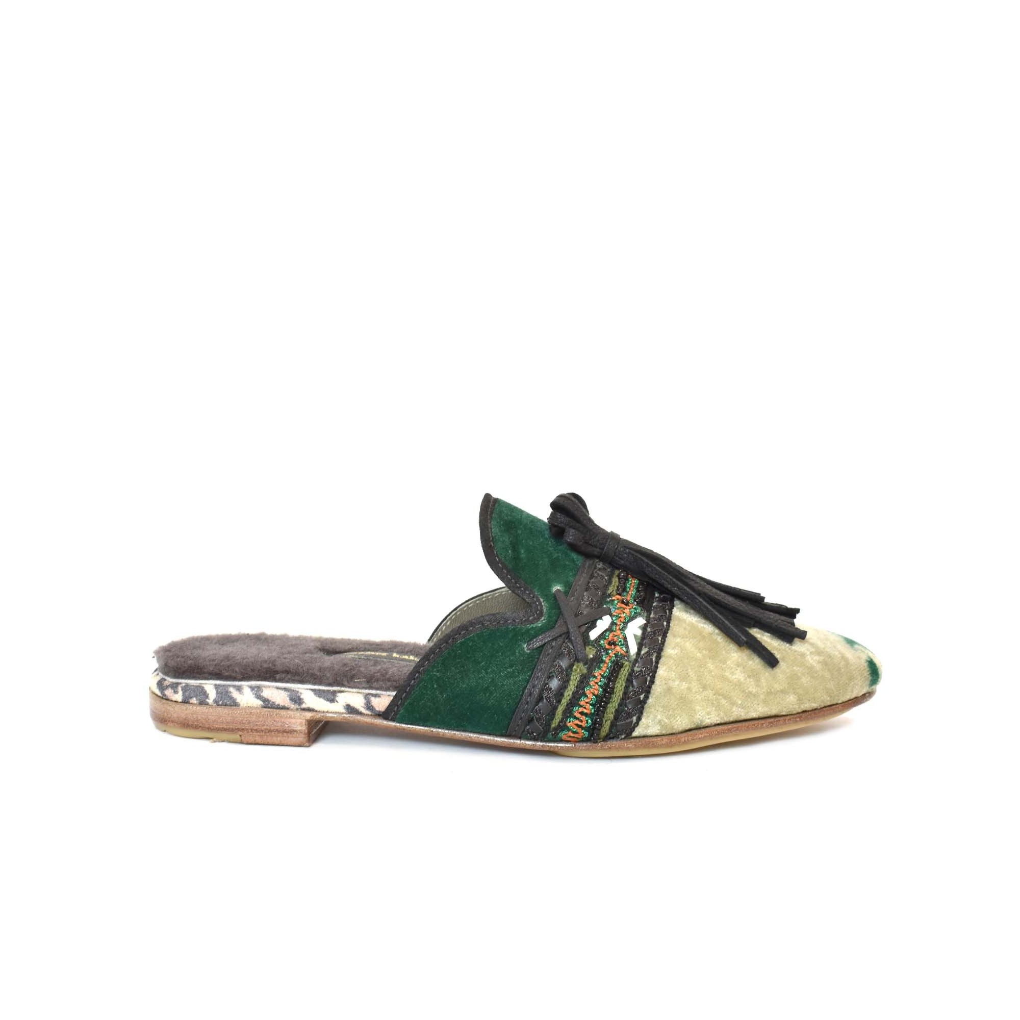 Meher Kakalia Meher Kakalia - ELU SLIPPER - velvet td green