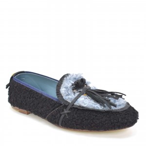 Meher Kakalia - TOTEM MOCCASIN - faux shearling black+sky blue