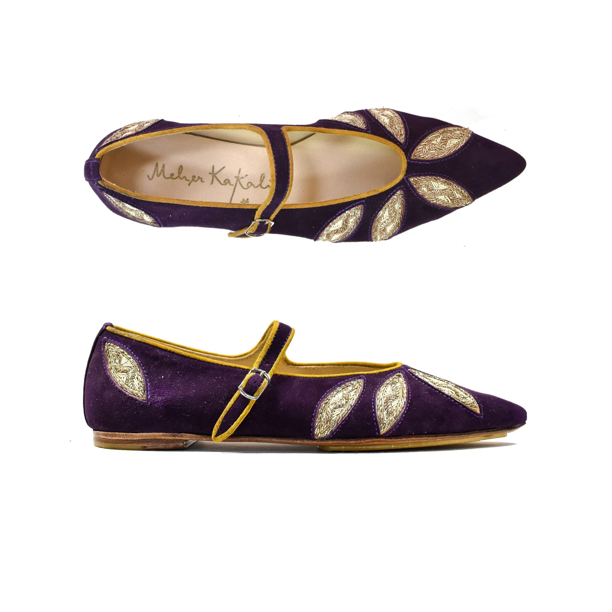 Mary Jane en daim violet avec broderie dorée et silhouette pointue – Meher Kakalia