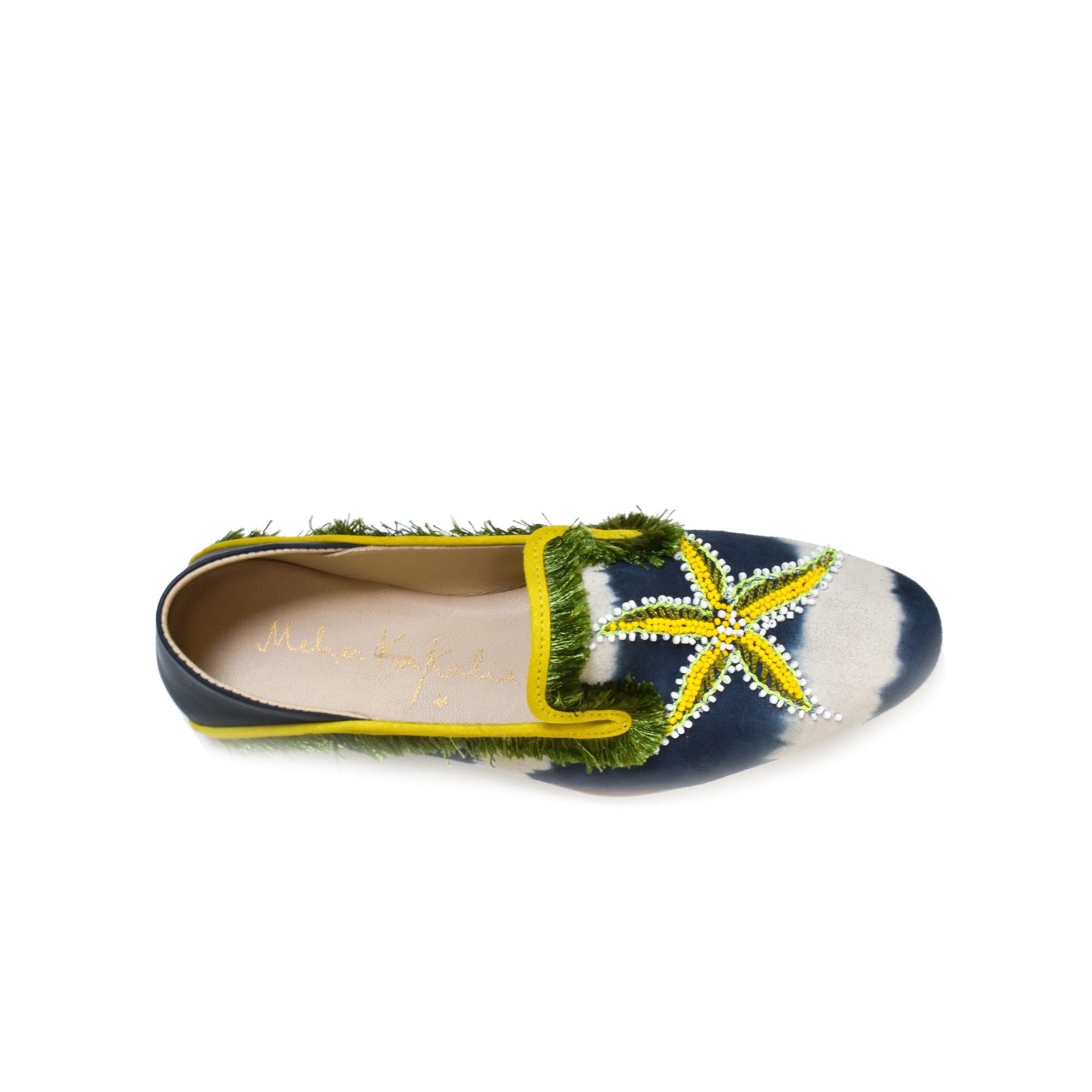 Chaussures Mazu faites main avec des broderies étoile de mer – un modèle élégant et durable pour vos vacances et soirées d'été.