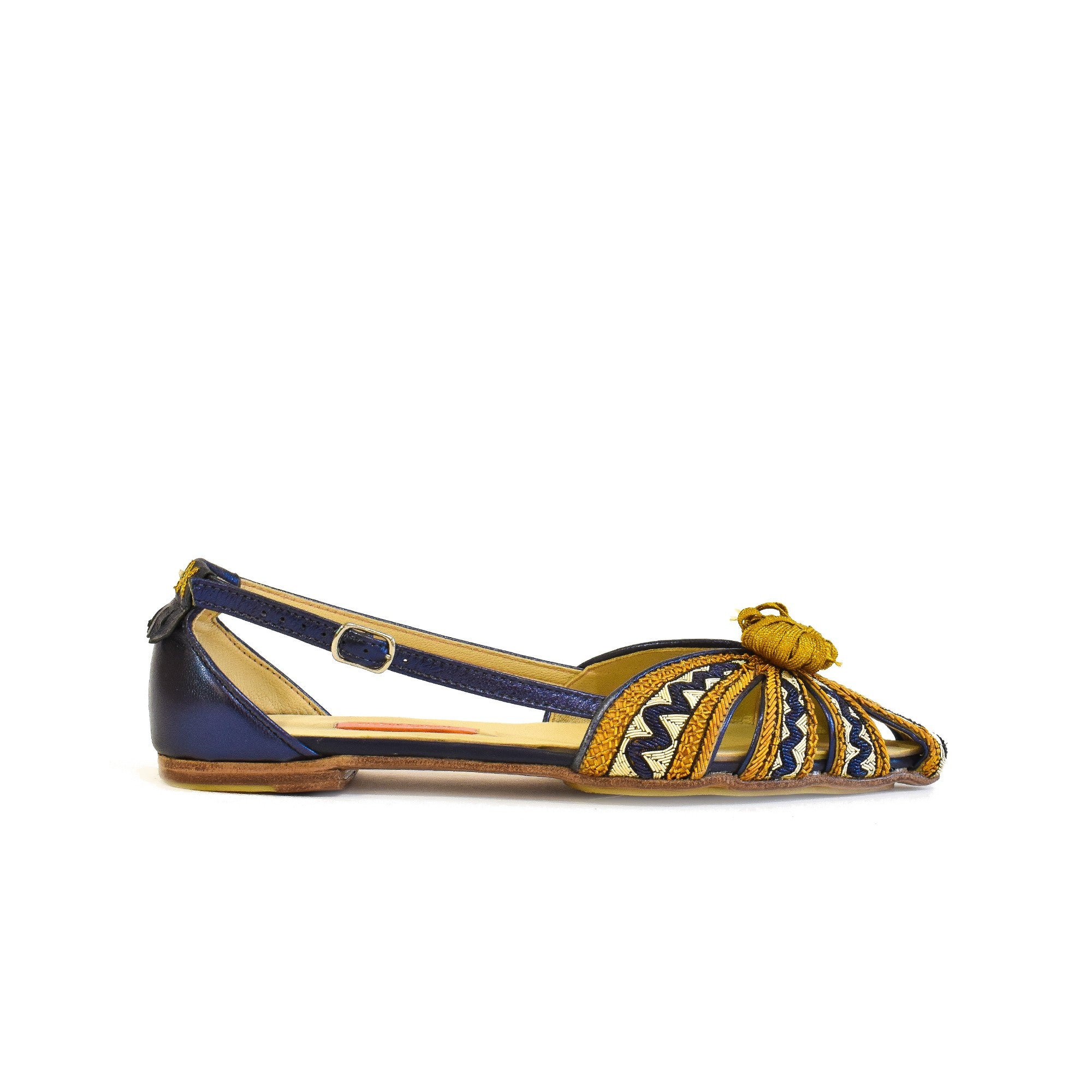 QUEEN DORIS SLINGBACK - NEW SEASON